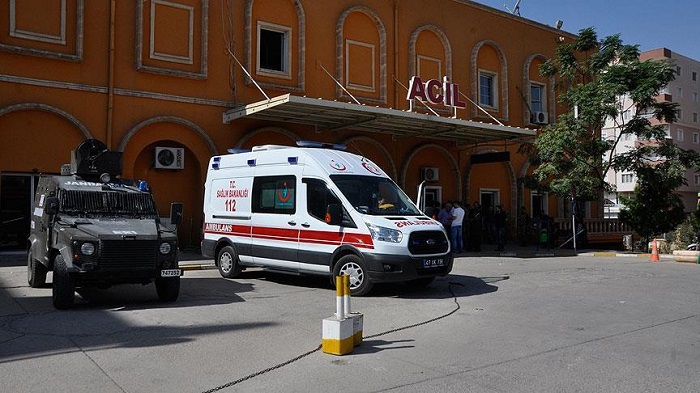 PKK attack wounds district governor in SE Turkey 